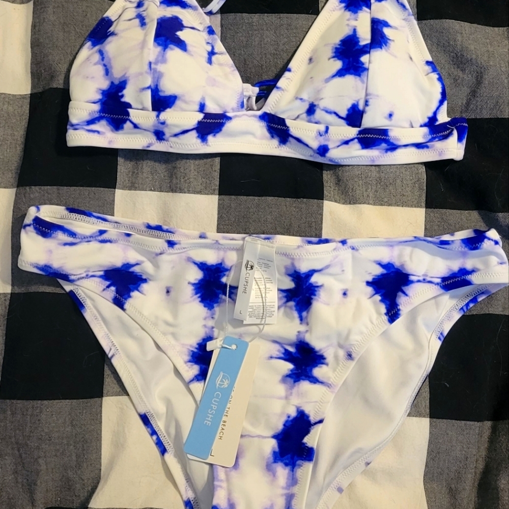 NWT!!!! Cupshe size Large